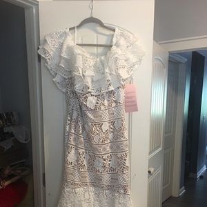 NWT Jarlo London White lace dress size UK 14